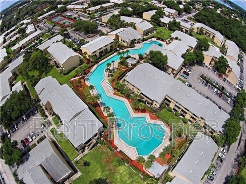Orlando Townhome: 4267 S. Semoran Blvd