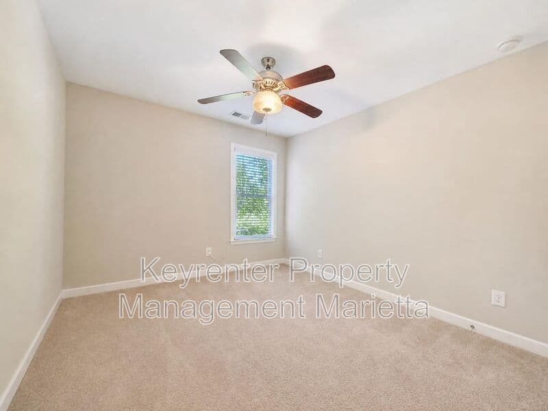 Marietta House: 302 Rosemont Park Ln