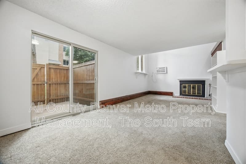 Denver Condo: 2835 S Monaco Street Pkwy