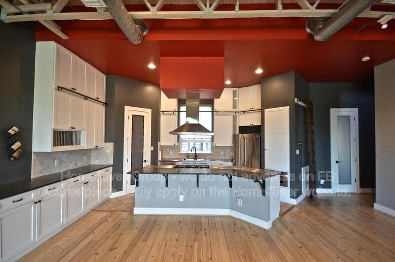 Houston House: 1324 Taft St
