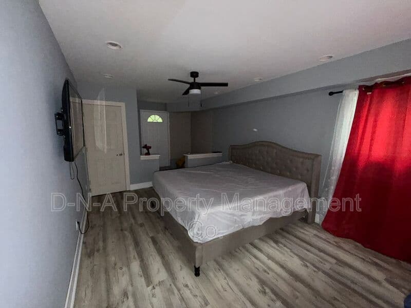 East Stroudsburg House: 3377 Masons Lane