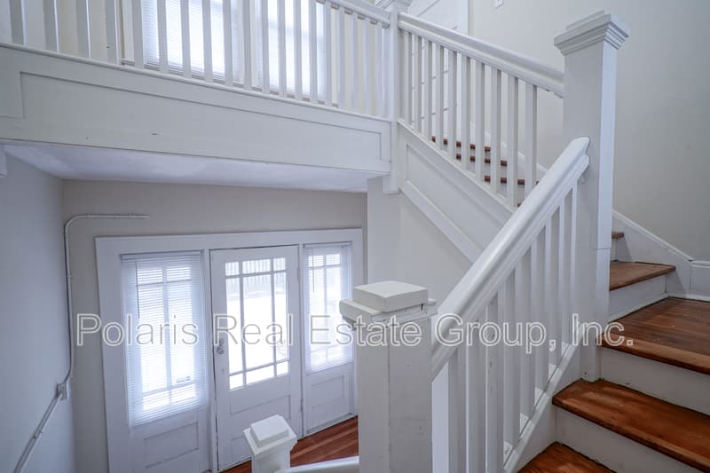 Lebanon Condo: 208 W Williams St