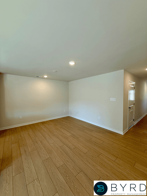 Henrico Townhome: 921 Encore Autumn Lane