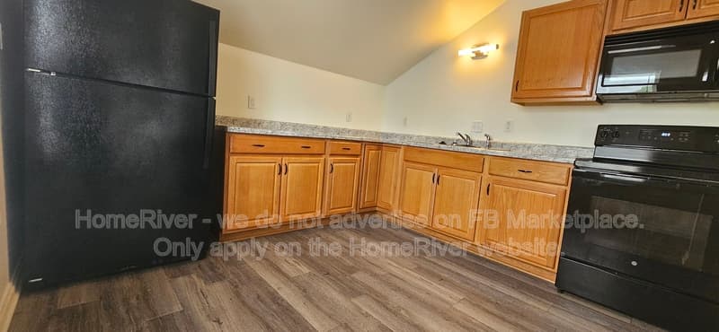 Lebanon Condo: 514 E Washington St