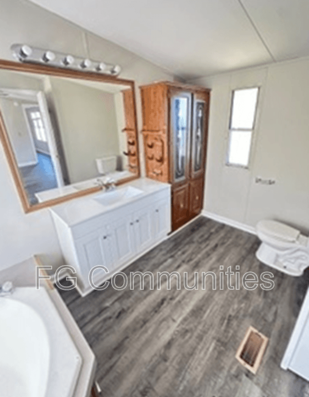 Morganton House: 1754 Zion Rd Unit 22