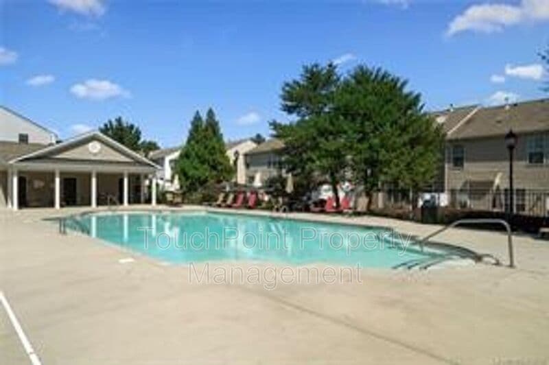 Charlotte Townhome: 9043 Mcalwaine Preserve Ave