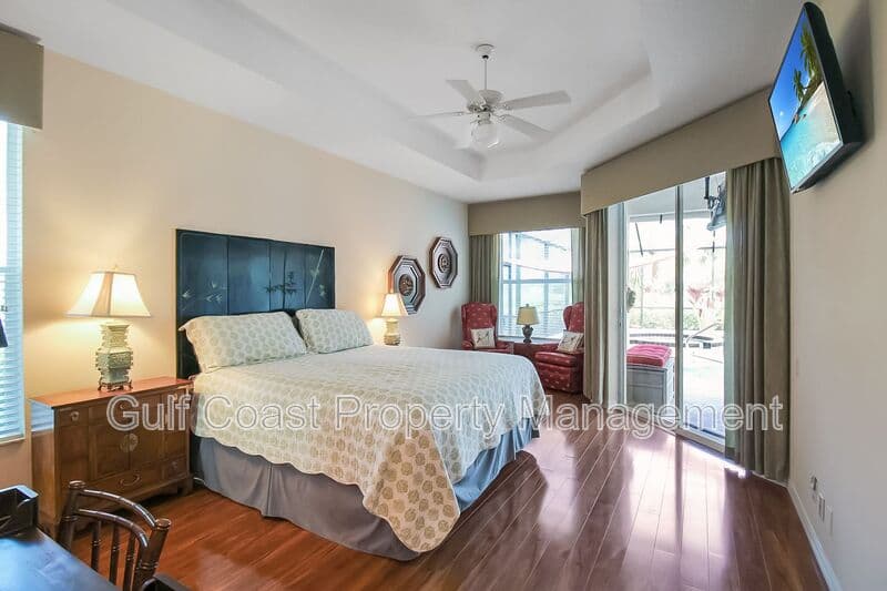 Nokomis House: 2107 Calusa Lakes Blvd