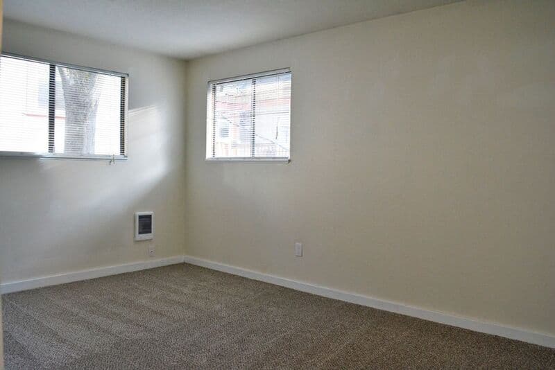 PORTLAND Condo: 525 NW 18TH AVE