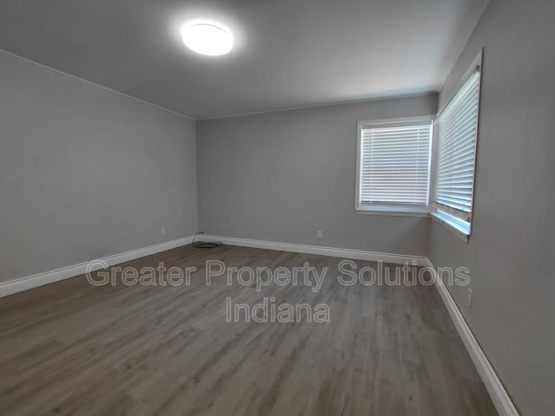 Hammond House: 7974 White Oak Lane