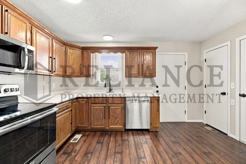 Wichita House: 2726 West Maxwell Avenue