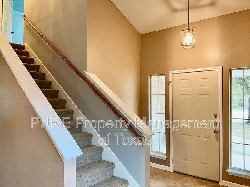 Round Rock House: 3590 Rock Shelf Ln.