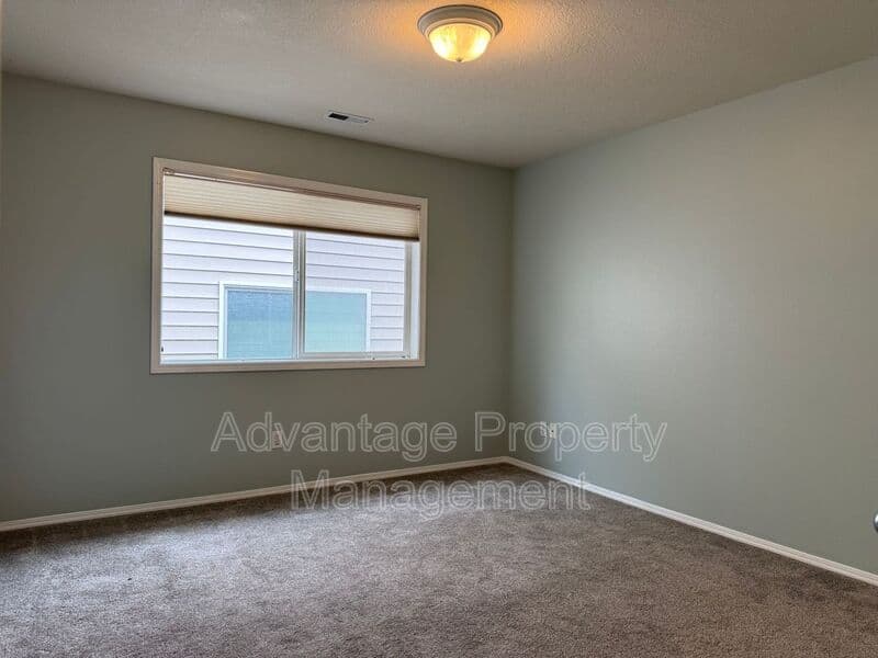 Corvallis House: 6288 SW Chestnut Drive