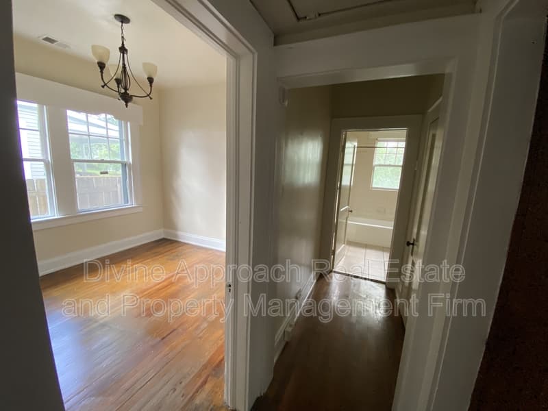 Fairfield House: 5001 Farrell Avenue