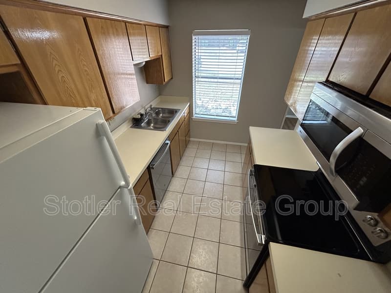 Arlington House: 5425 Stagetrail Drive