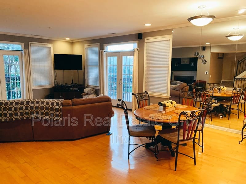 Indianapolis Condo: 223 N New Jersey Street