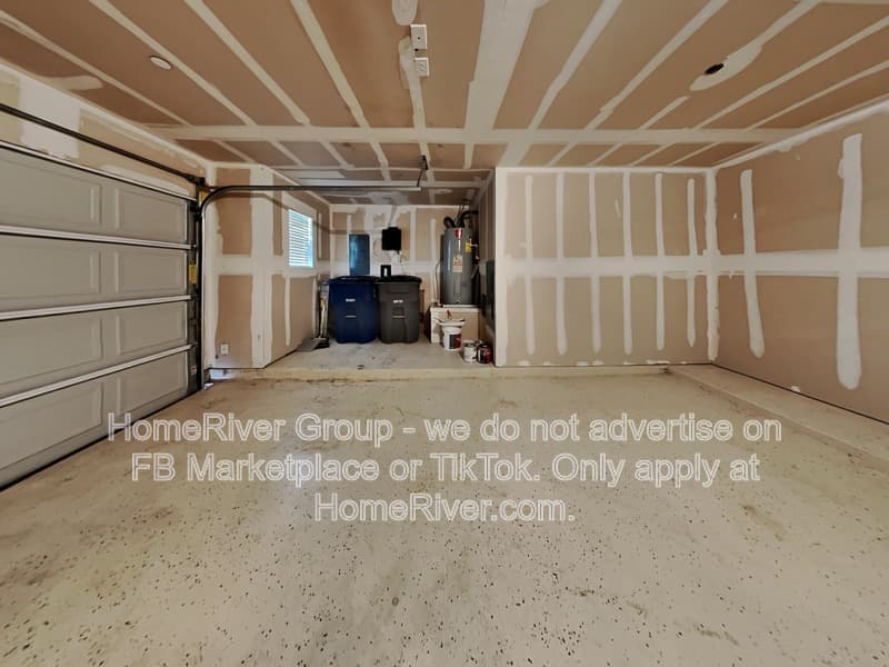 Allen Townhome: 1127 Sophia St
