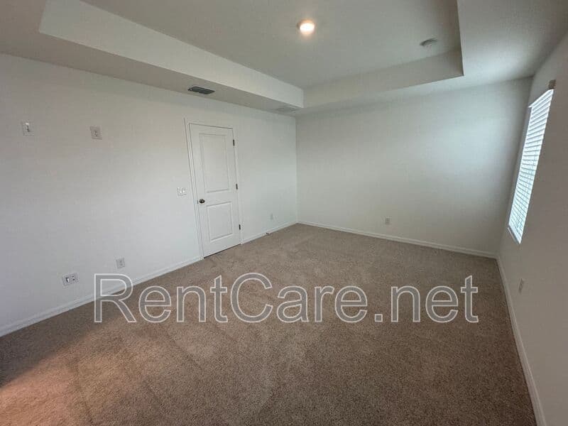 St. Cloud House: 6533 Cyrils Dr.