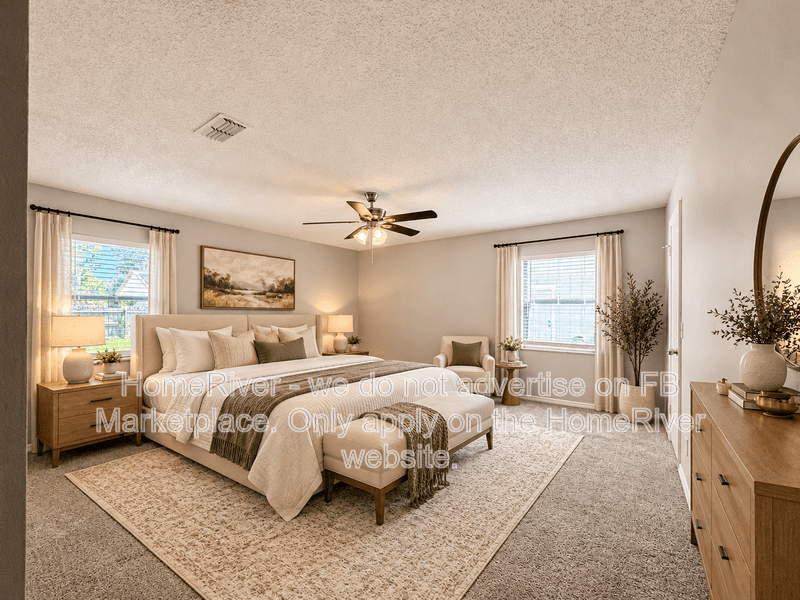 Edgewater House: 2811 Queen Palm Dr