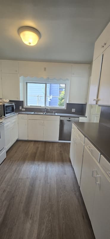 Seattle House: 6341 4th Avenue NE