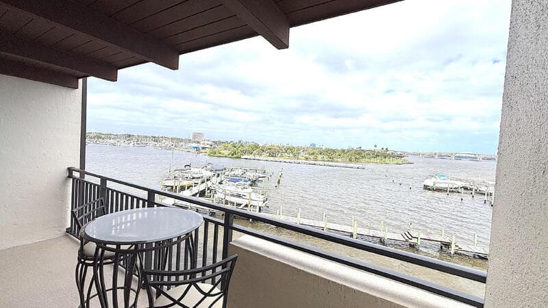 Daytona Beach Condo: 632 Marina Point Drive
