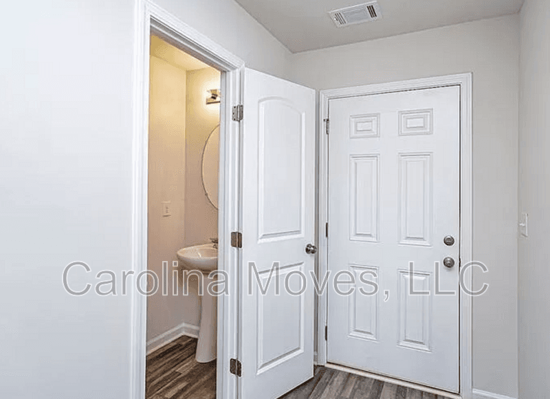 Inman House: 523 Springtime Lane