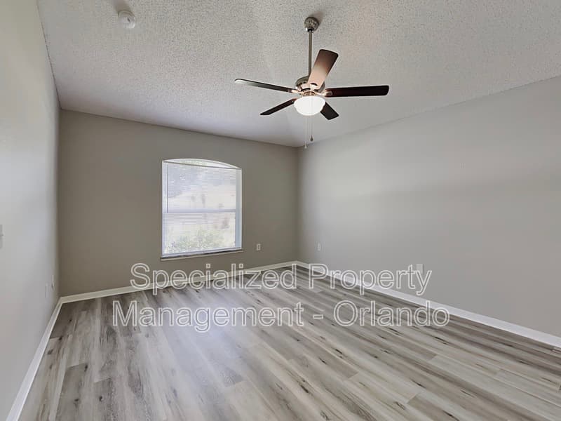 Kissimmee House: 1317 Dover Dr