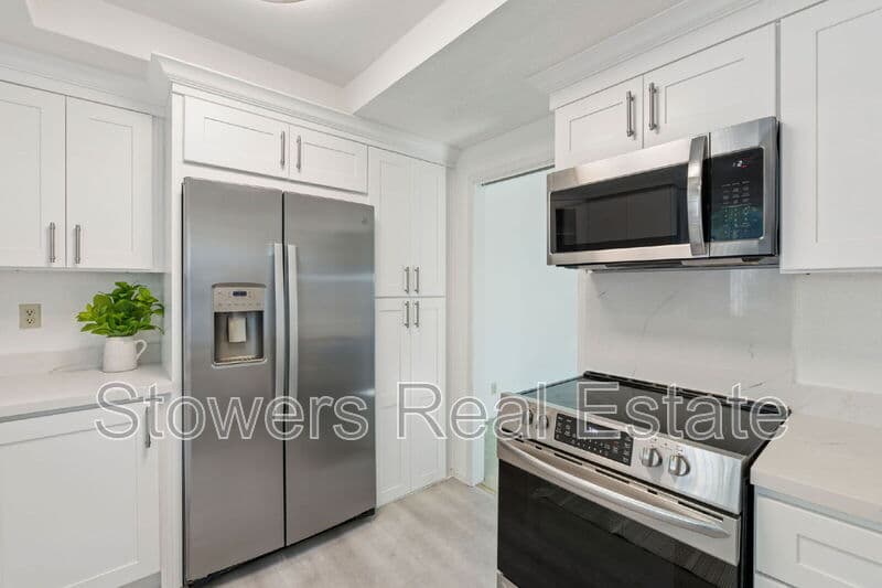 Concord Townhome: 4430 Eagle Peak Rd