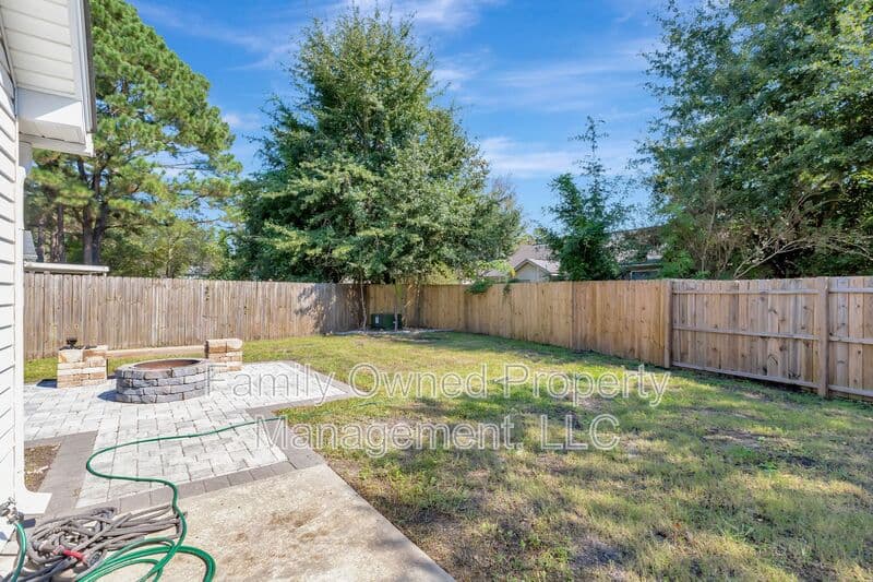 Summerville House: 106 Quest Street