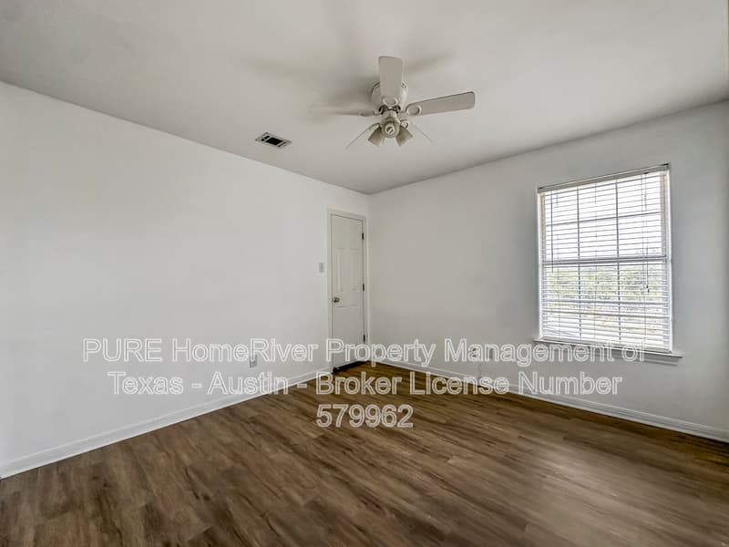 Round Rock House: 2007 Chaparral Dr