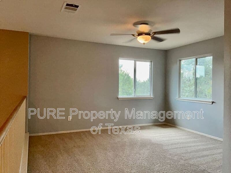 Round Rock House: 3590 Rock Shelf Ln.