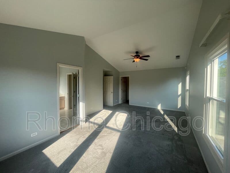 Carol Stream House: 1034 Idaho St.