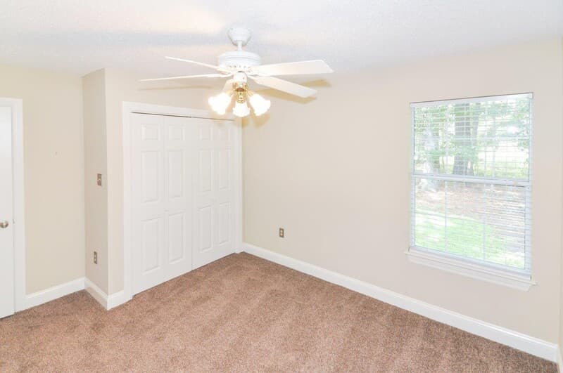Richmond Hill House: 3 Oak Creek Court