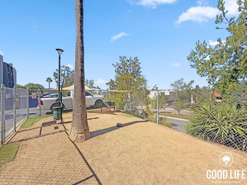 San Diego Condo: 6930 Hyde Park Drive