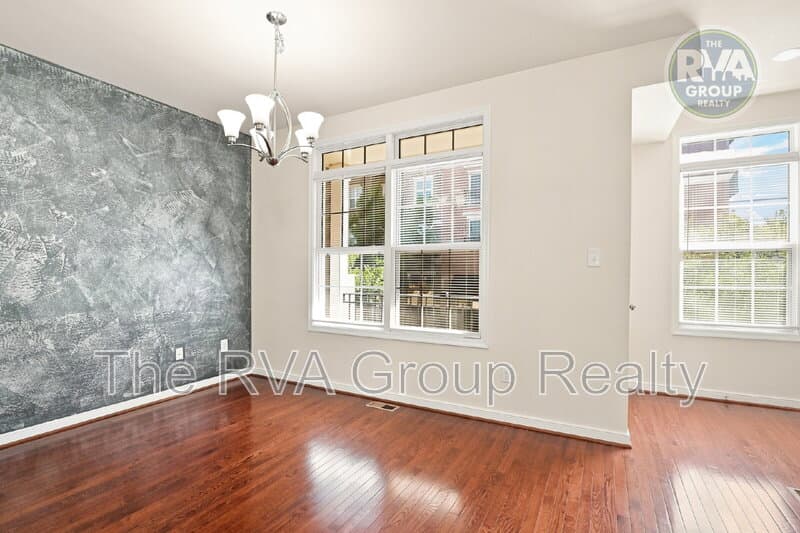 Glen Allen Condo: 3916 Brownstone Boulevard