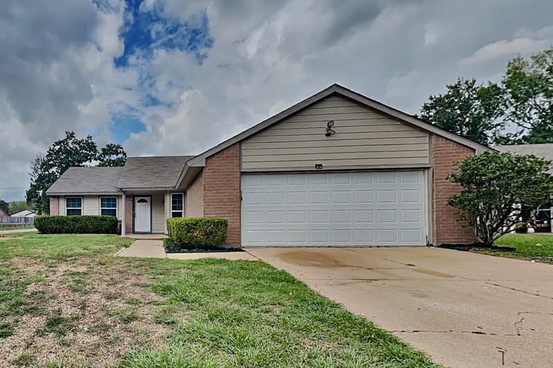 Hockley House: 17503 Ranch Country Rd