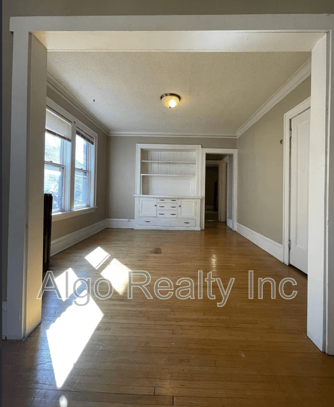 Minneapolis Condo: 3340 Stevens Ave - 3