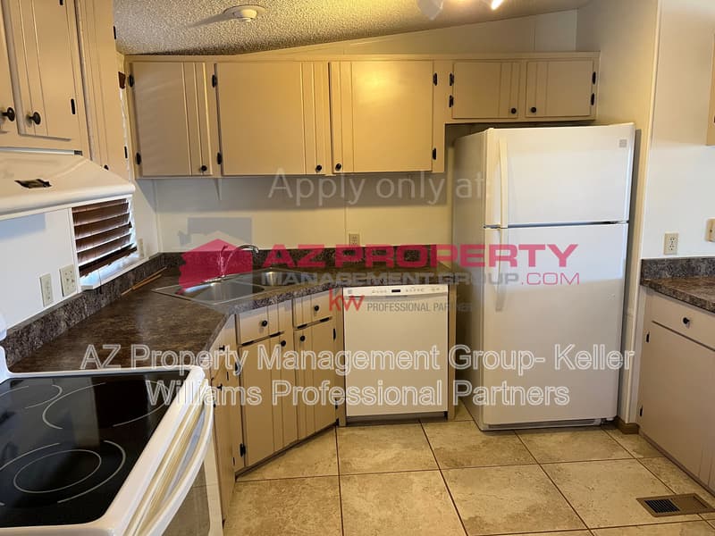 Surprise House: 28840 N 168th Ave