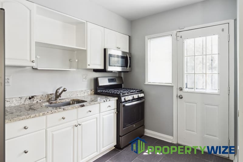 Baltimore Townhome: 1019 Witherspoon Road
