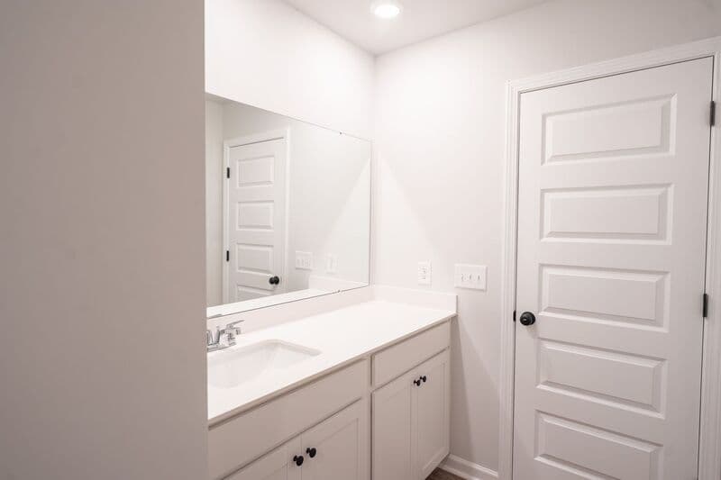 Bloomingdale House: 142 Geranium Way