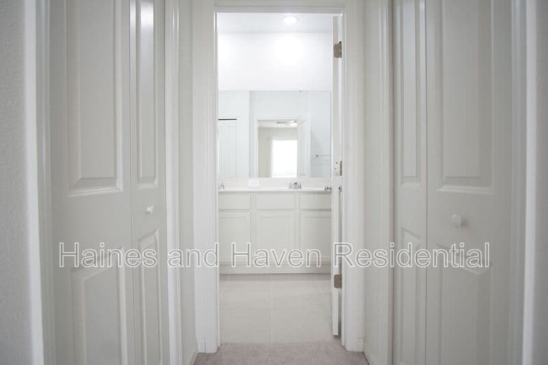 Haines City House: 3004 Chicago Ave