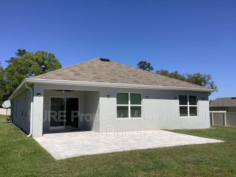 Ocala House: 4950 NE 15th Place