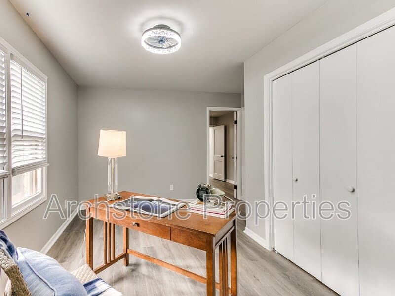 Oklahoma City House: 2617 Northwest 37th Street