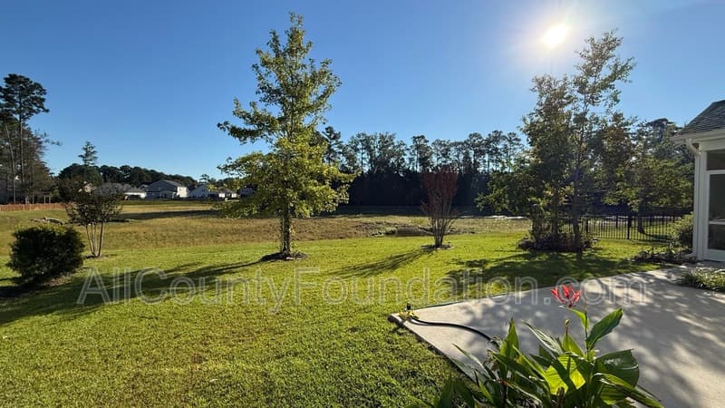 Summerville House: 2512 Hummingbird Lane