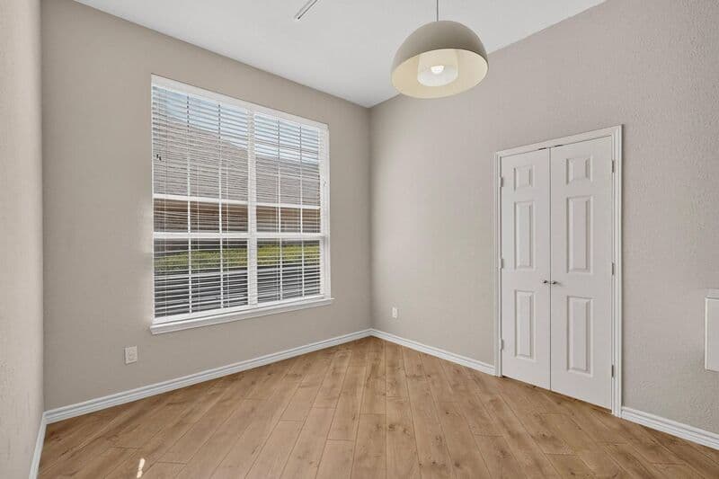 Frisco House: 10201 Max Lane