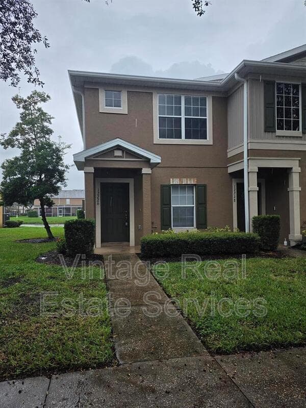 Riverview House: 12226 Foxmoor Peak Dr