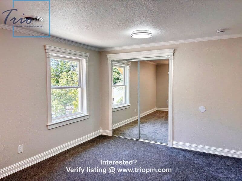 Eugene House: 2693 Chula Vista Boulevard