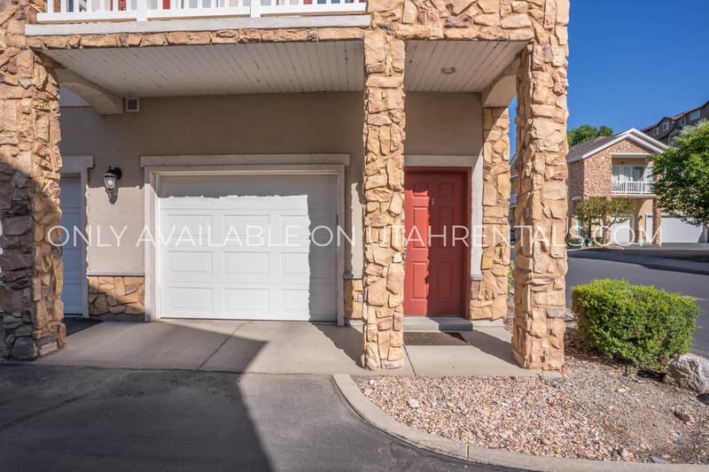 Provo Condo: 1052 Canyon Meadow Dr