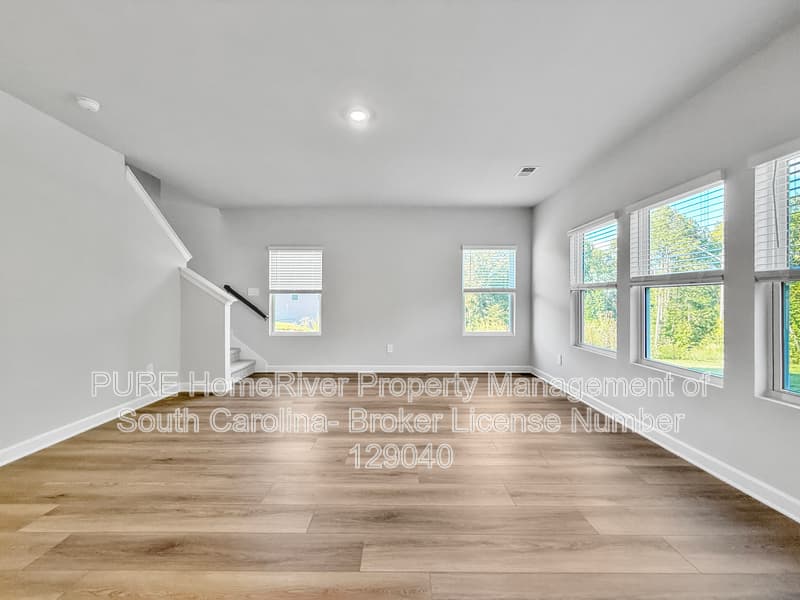 Moore House: 1504 Switchback Cir