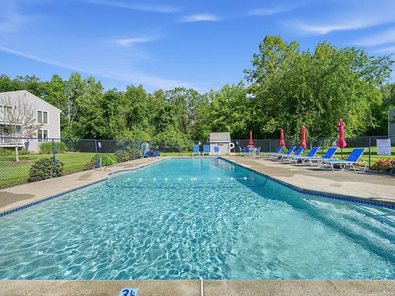 Taunton Condo: 144 Hart St