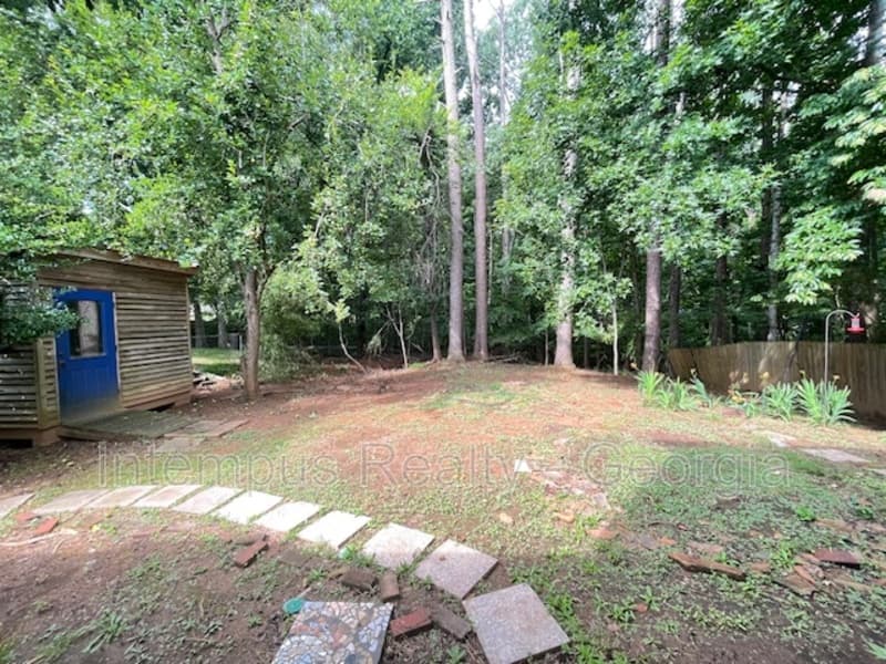 Alpharetta House: 10440 Virginia Pine Ln